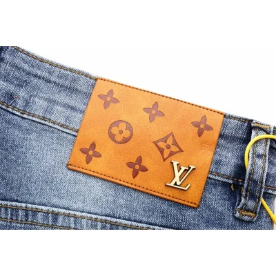 Джинсы Louis Vuitton With Three Emblems On The Pocket "Blue" фото № 4 Джинсы Louis Vuitton With Three Emblems On The Pocket "Blue" фото № 4