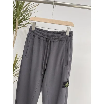 Штаны Stone Island With Logo Patch On The Side "Black/Gray" фото № 3 Штаны Stone Island With Logo Patch On The Side "Black/Gray" фото № 3