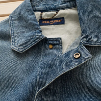 Джинсовая Рубашка Louis Vuitton Logo Embossing "Blue" фото № 9