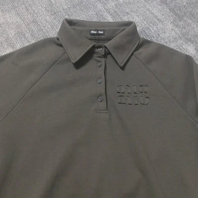 Свитшот Miu Miu Frontside Left Round Logotype Miu Miu "Black" фото № 5