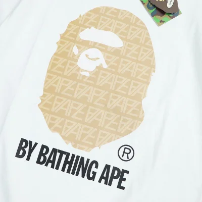 Футболка BAPE Valentine Chocolate Ape Head Tee "White" фото № 4 Футболка BAPE Valentine Chocolate Ape Head Tee "White" фото № 4