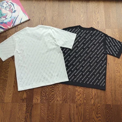 Футболка Balenciaga With Diagonal Rhinestone Lettering "White" фото № 4 Футболка Balenciaga With Diagonal Rhinestone Lettering "White" фото № 4