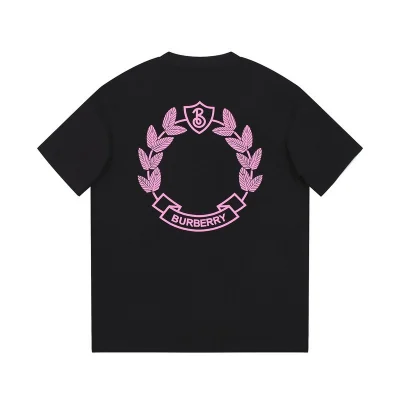 Футболка Burberry Pink Ribbon Print With Inscription "Black" фото № 2 Футболка Burberry Pink Ribbon Print With Inscription "Black" фото № 2