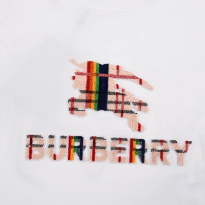 Футболка Burberry With Soft Colored Logo "White" фото № 4 Футболка Burberry With Soft Colored Logo "White" фото № 4