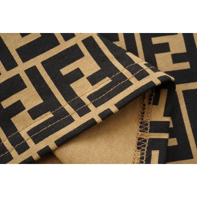 Футболка Fendi Print Letters "Brown" фото № 8 Футболка Fendi Print Letters "Brown" фото № 8