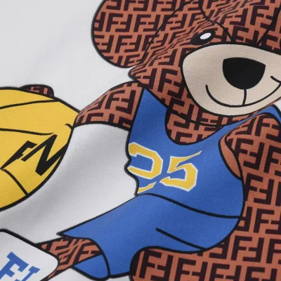 Футболка Fendi Bear Basketball Player "White" фото № 2 Футболка Fendi Bear Basketball Player "White" фото № 2