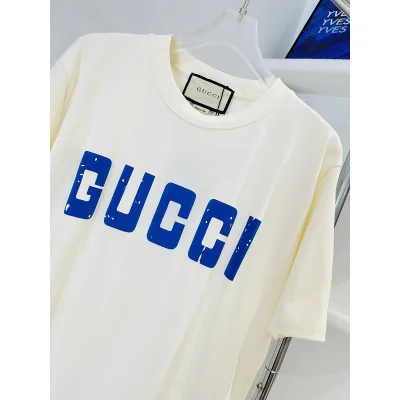 Футболка Gucci With An Inscription "White" фото № 4 Футболка Gucci With An Inscription "White" фото № 4