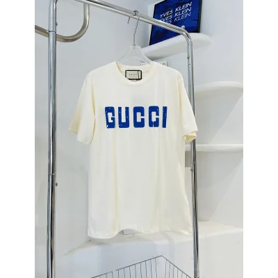 Футболка Gucci With An Inscription "White" фото № 6 Футболка Gucci With An Inscription "White" фото № 6