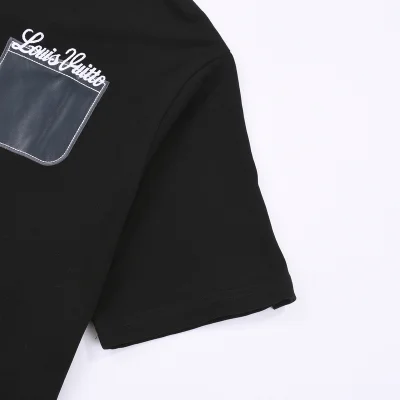 Футболка Louis Vuitton Distinctive Pocket "Black" фото № 2