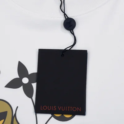 Футболка Louis Vuitton Disgruntled Bee "White" фото № 5