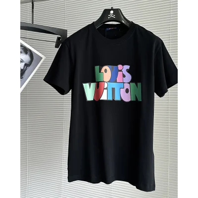 Футболка Louis Vuitton Cartoon Letters "Black" фото № 2 Футболка Louis Vuitton Cartoon Letters "Black" фото № 2