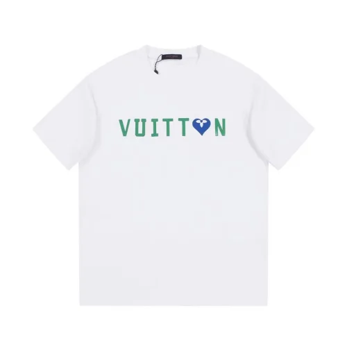 Футболка Louis Vuitton With A Blue Heart In The Logo "White"