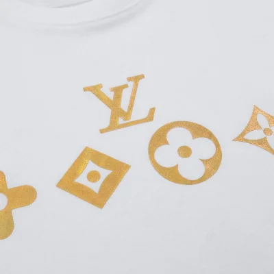 Футболка Louis Vuitton Gold Emblem Print "White" фото № 7