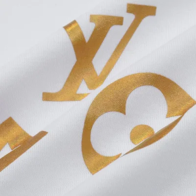 Футболка Louis Vuitton Gold Emblem Print "White" фото № 6