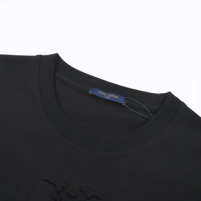 Футболка Louis Vuitton Embossed Monogram Logo "Black" фото № 5