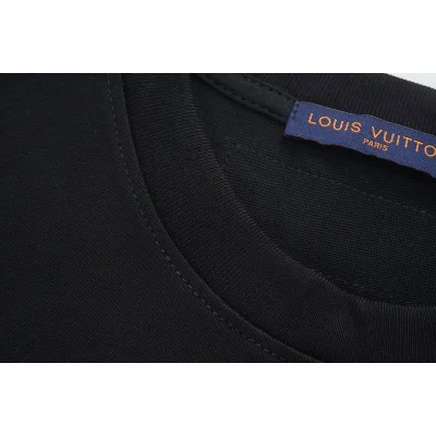 Футболка Louis Vuitton Shopping "Black" фото № 6 Футболка Louis Vuitton Shopping "Black" фото № 6