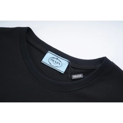 Футболка Prada Classic With A Coat Of Arms "Black" фото № 7