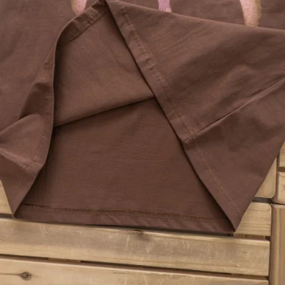 Футболка Sp5der Man On Light Background Front And Yellow Bug Back "Brown" фото № 6 Футболка Sp5der Man On Light Background Front And Yellow Bug Back "Brown" фото № 6