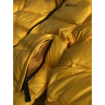 Пуховик Nike With Logo "Yellow" фото № 4 Пуховик Nike With Logo "Yellow" фото № 4