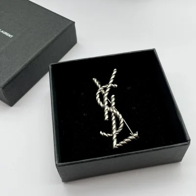 Брошь Saint Laurent Monogram "Silver" фото № 4