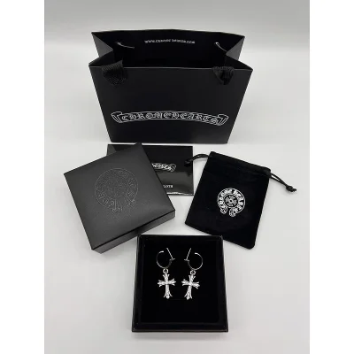 Серьги Chrome Hearts With Cross Shape With Diamonds "Silver" фото № 2