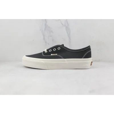 Vans Authentic "Black/White Stitch" фото № 2