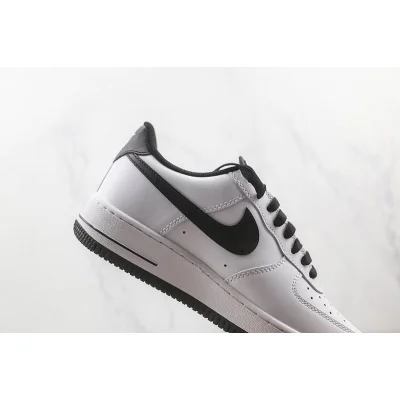 Nike Air Force 1 07 "White/Black" фото № 4