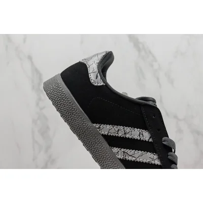 Star Wars x Adidas Gazelle "Darksider" фото № 3