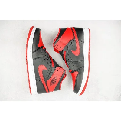 Air Jordan 1 Mid "Alternate Bred" фото № 7