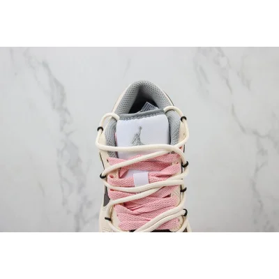 Air Jordan 1 Low "Dark Brown/Cream White/Pink" фото № 5