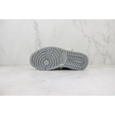 Air Jordan 1 Low "Dark Brown/Cream White/Pink" фото № 8