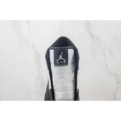 Air Jordan 1 Mid "White Shadow" фото № 5