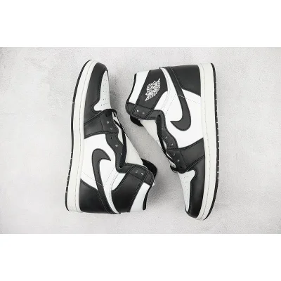 Air Jordan 1 Retro High 85 "Black/White" фото № 7