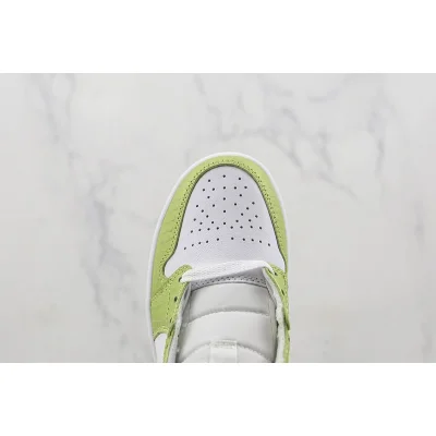 Air Jordan 1 Mid SE "Green Python" фото № 3 Air Jordan 1 Mid SE "Green Python" фото № 3