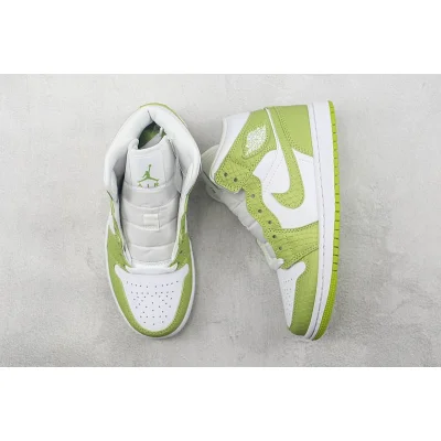 Air Jordan 1 Mid SE "Green Python" фото № 6 Air Jordan 1 Mid SE "Green Python" фото № 6