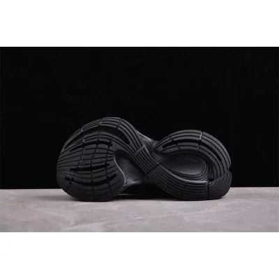 Balenciaga Circuit Sneaker "Worn-Out - Black" фото № 4