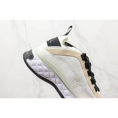 Chanel Bicolor Suede CC Trainer "White" фото № 4