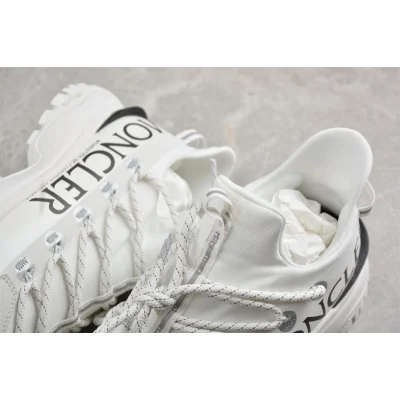 Moncler Trailgrip "White" фото № 8 Moncler Trailgrip "White" фото № 8