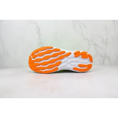 New Balance Fresh Foam X 1080v13 "NYC Yellow" фото № 8 New Balance Fresh Foam X 1080v13 "NYC Yellow" фото № 8