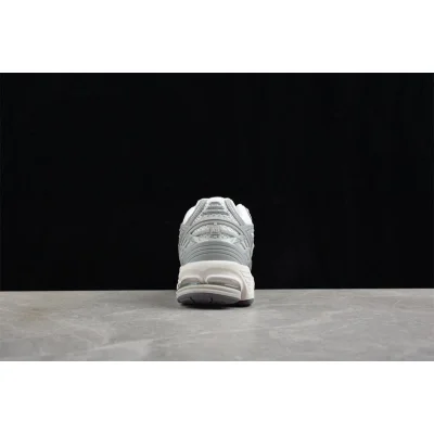 New Balance 1906R "White Silver" фото № 2