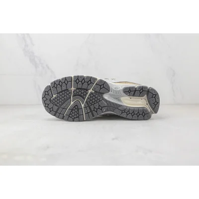 New Balance 2002R "Rain Cloud/Angora" фото № 8