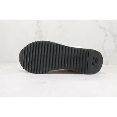 New Balance 574+ WL574ZAA "Light Yellow" фото № 9