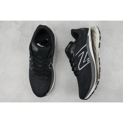 New Balance Fresh Foam 860v13 “Black/White” фото № 7