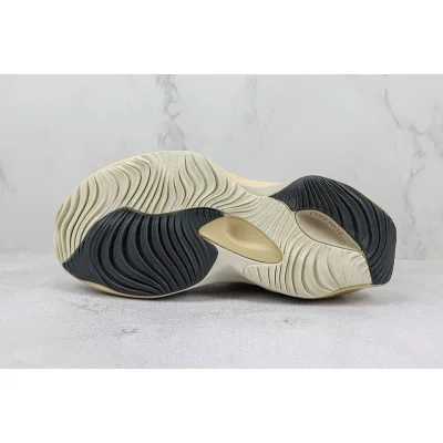 New Balance Warped Runner "Beige/Grey" фото № 8