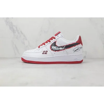 Nike Air Force 1 07 Low "University Red/White/Black" фото № 2