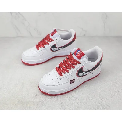 Nike Air Force 1 07 Low "University Red/White/Black" фото № 5
