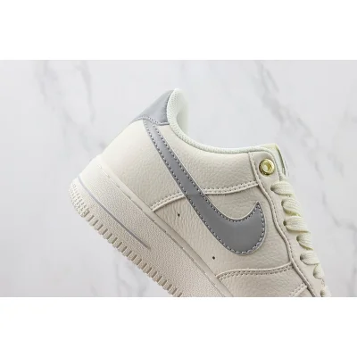 Nike Air Force 1 Low "NAI-KE Silver" фото № 3