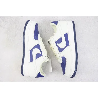 Nike Air Force 1 Low "White/Night Blue" фото № 7 Nike Air Force 1 Low "White/Night Blue" фото № 7