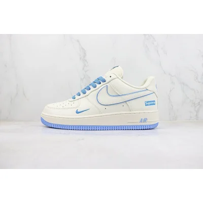 Supreme x Nike Air Force 1 Low "White/Cornflower Blue" фото № 2 Supreme x Nike Air Force 1 Low "White/Cornflower Blue" фото № 2