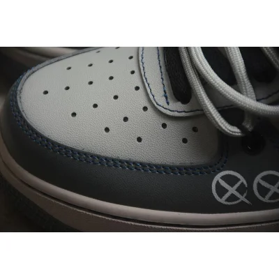 KAWS x Nike Air Force 1 "Industrial Grey" фото № 3 KAWS x Nike Air Force 1 "Industrial Grey" фото № 3